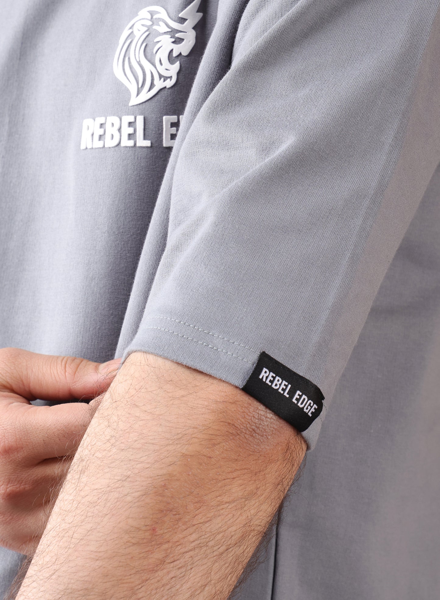 CORE TEE – GREY