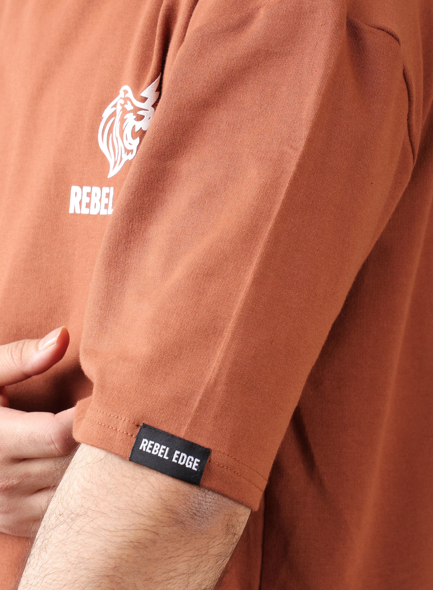 CORE TEE – BROWN